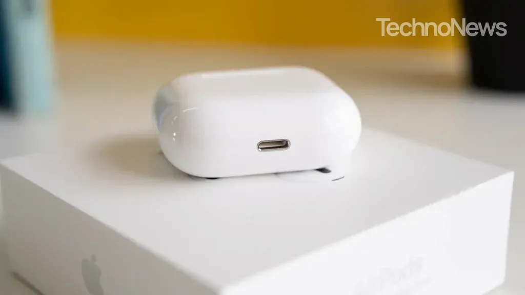 New AirPods Will Have USB-C Connector