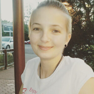 Анастасія Лі