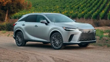 Lexus RX Hybrid - a luxury SUV
