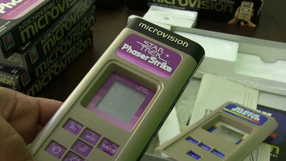 The First Handheld Console Milton Bradley Microvision